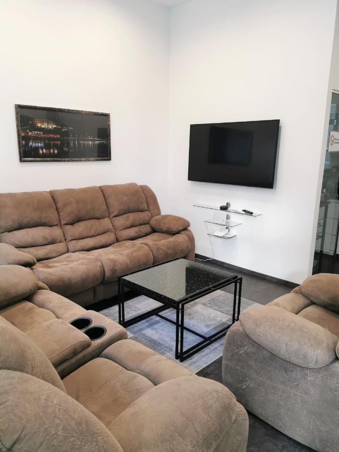 Am Neuen Dom Apartment Linz